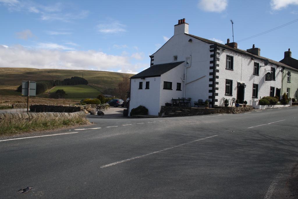 The Moorcock Inn Hawes Bagian luar foto